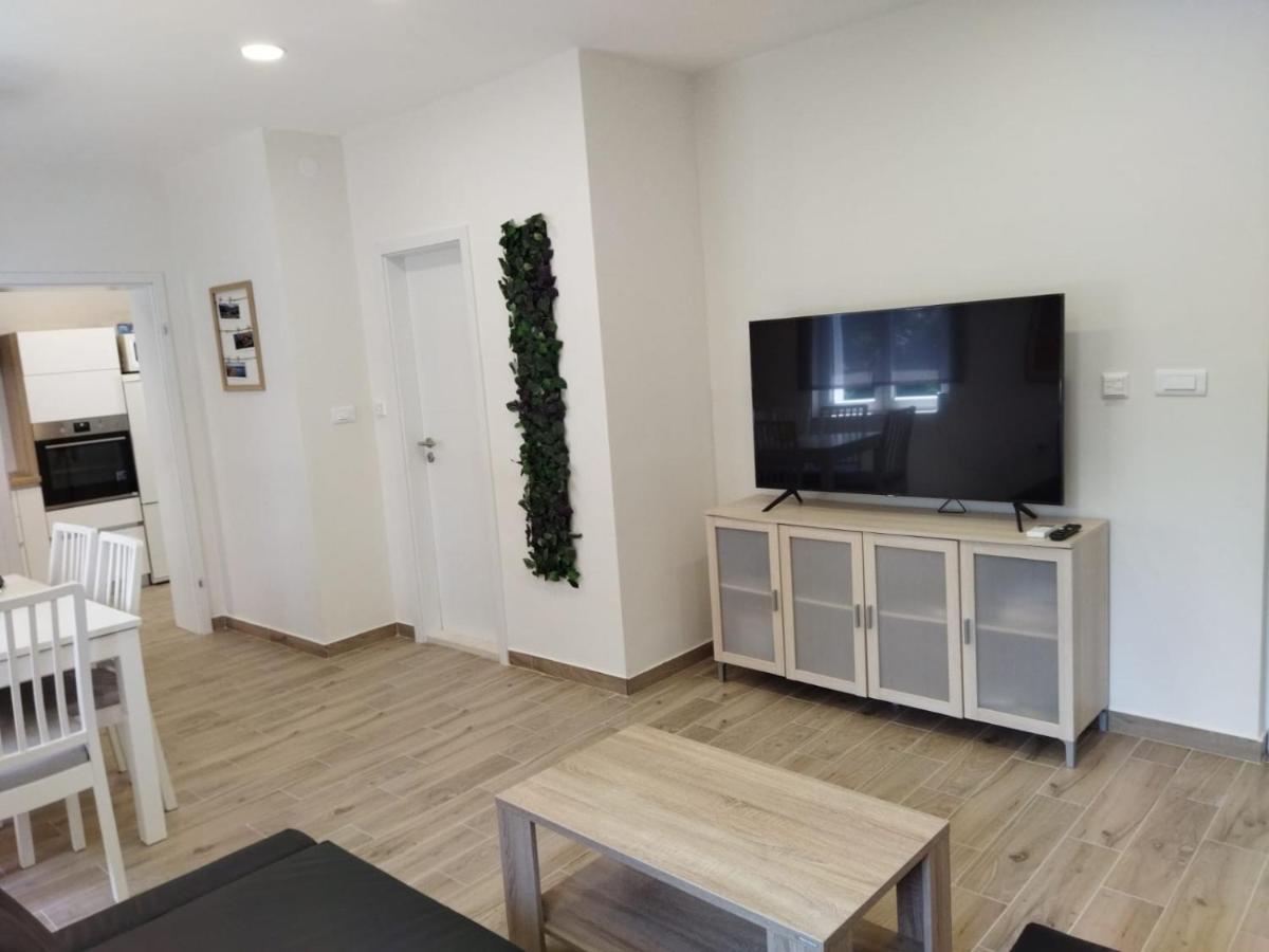 Teta Lidia Apartman Krilo Kültér fotó